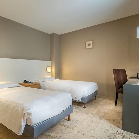 Hotel Lambeau Etterbeek Exterior photo